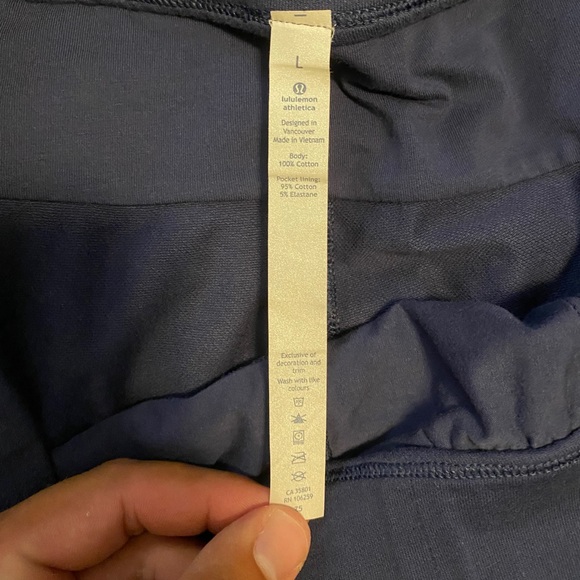 Lululemon Shorts - Picture 4 of 5